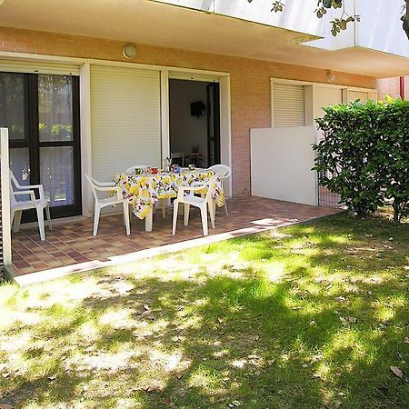 Apartment Gemini Con Piscina بيبيوني الغرفة الصورة